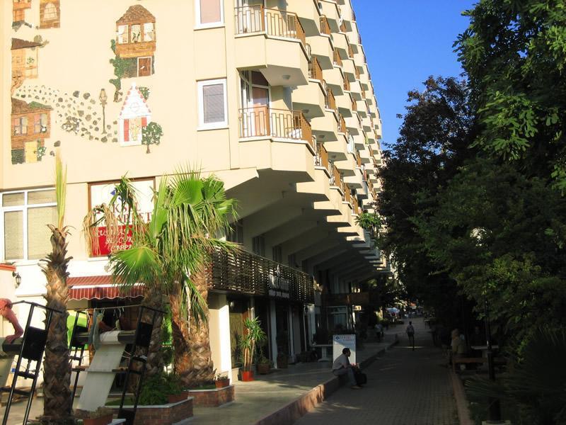 Surtel Hotel 쿠사다시 외부 사진